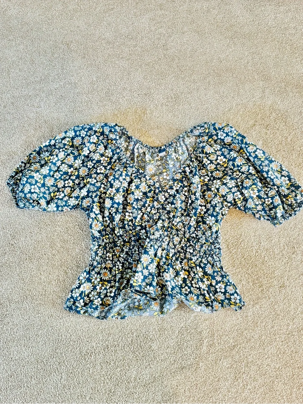 Old Navy Smocked Floral V-Neck Peplum Top - Navy Daisy